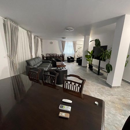 Manea Orsova Faleza Dunarii Exterior foto