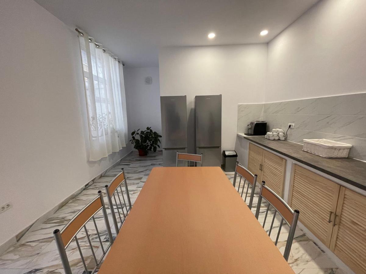 Manea Orsova Faleza Dunarii Exterior foto